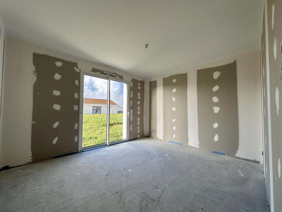 maison à Les Magnils-Reigniers
