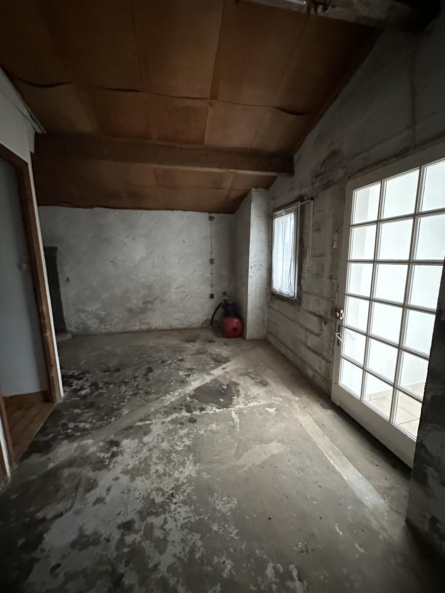 maison à Les Magnils-Reigniers