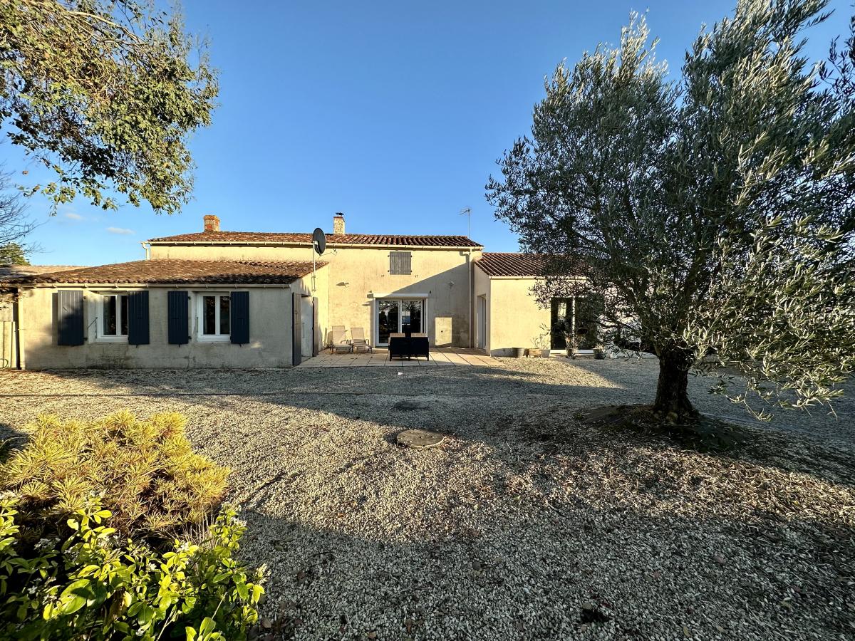 Maison à Les Magnils-Reigniers