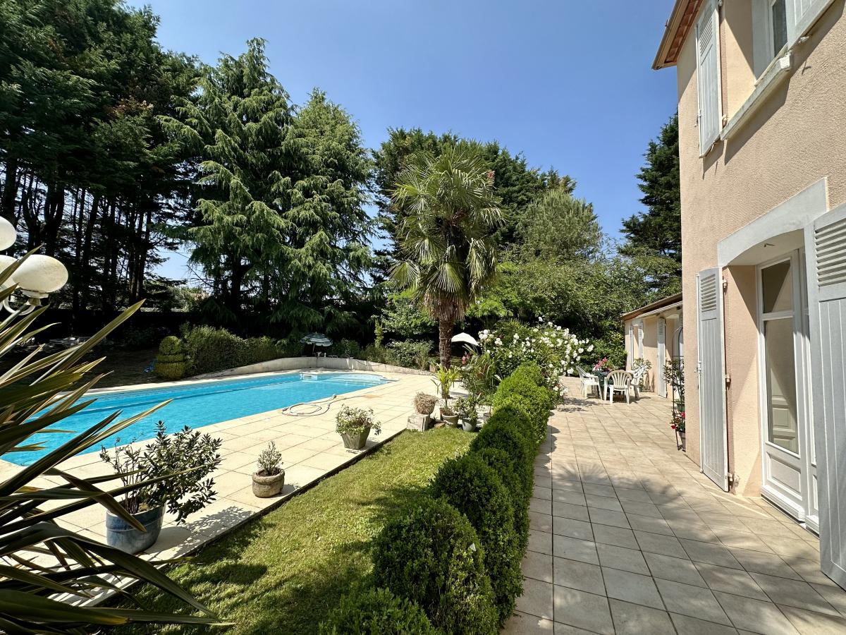 maison à La Ferrière