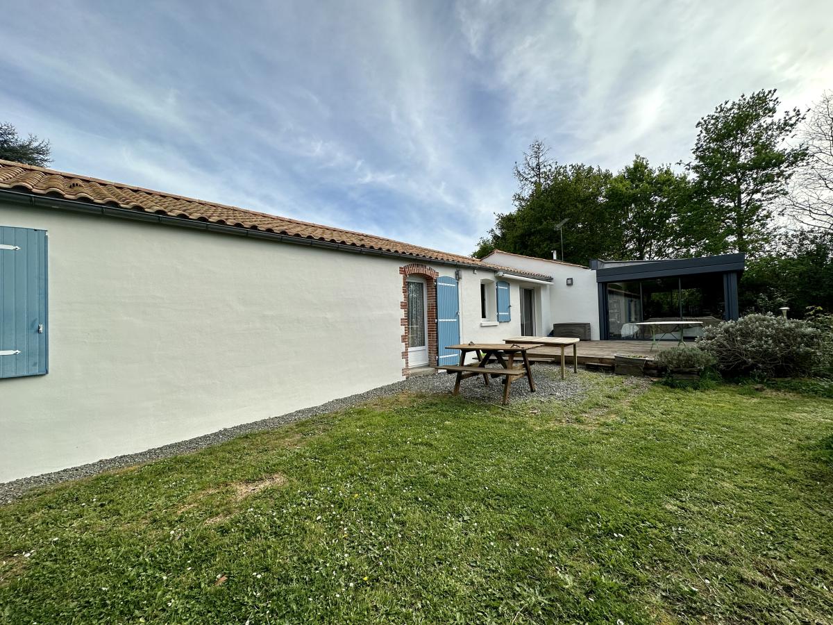 maison à Aubigny-Les Clouzeaux