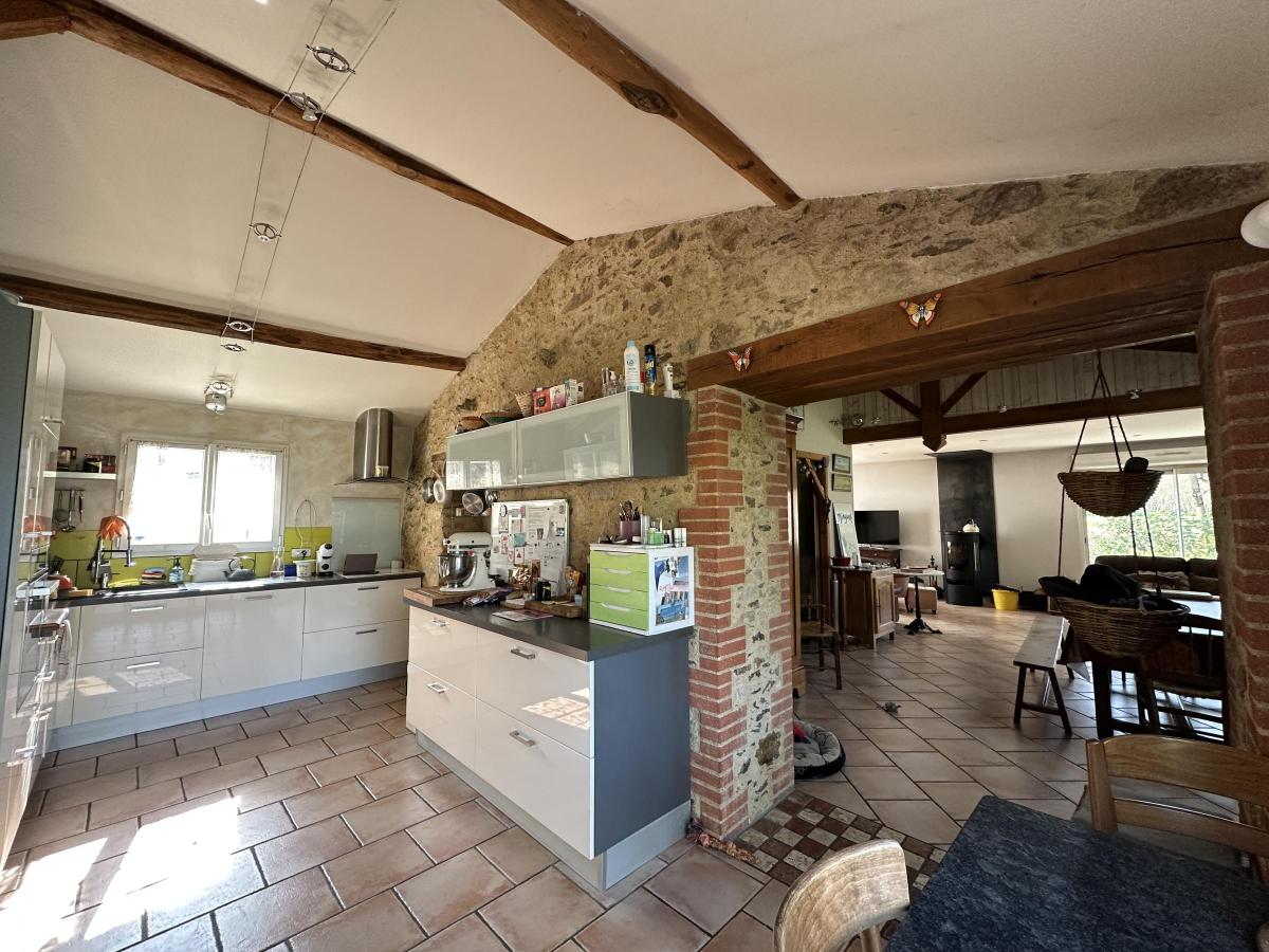 maison à Aubigny-Les Clouzeaux
