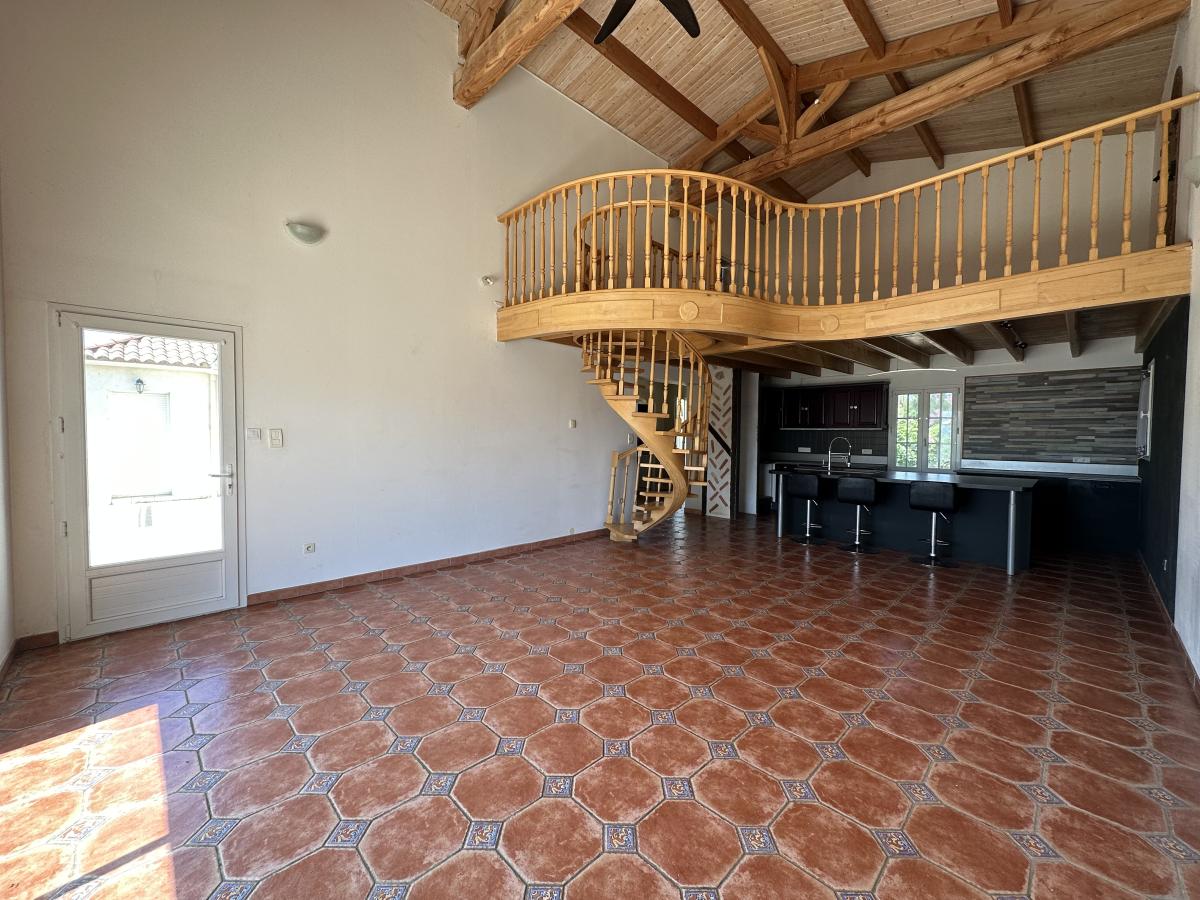 maison à Angles