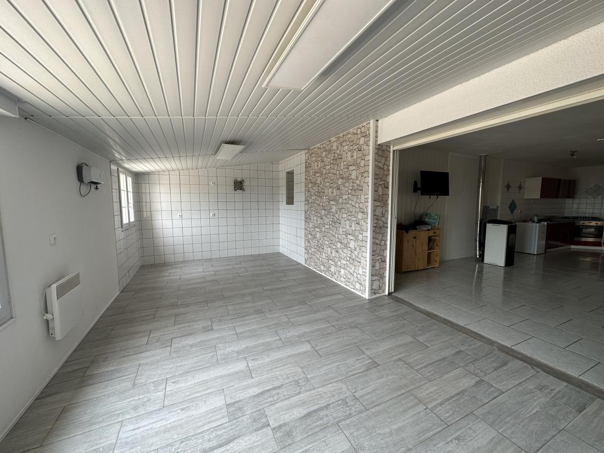 maison à Angles